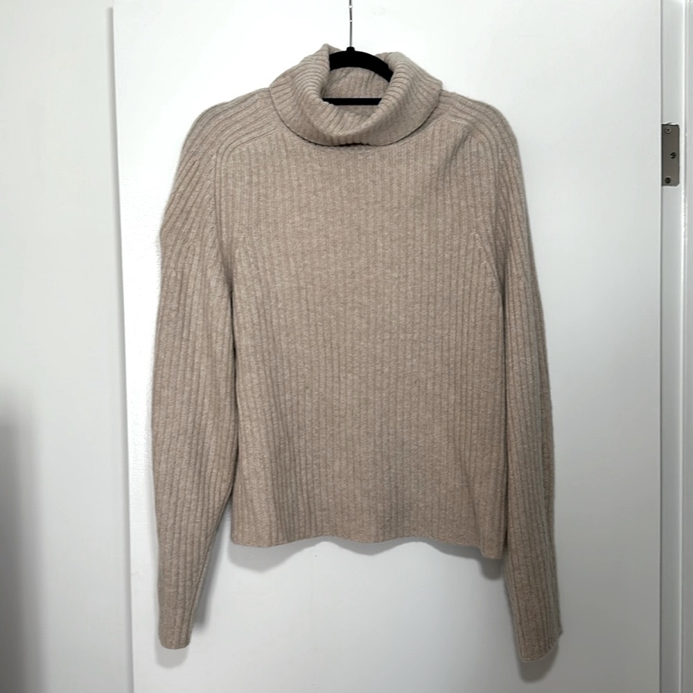 Vince 100% Cashmere Open Back Turtleneck Sweater Beige XL | Luxury Soft Knit